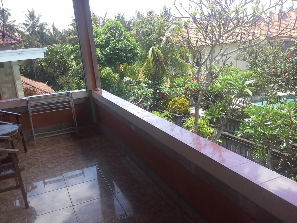 Dewi Ayu Accomodation อูบุด ภายนอก รูปภาพ