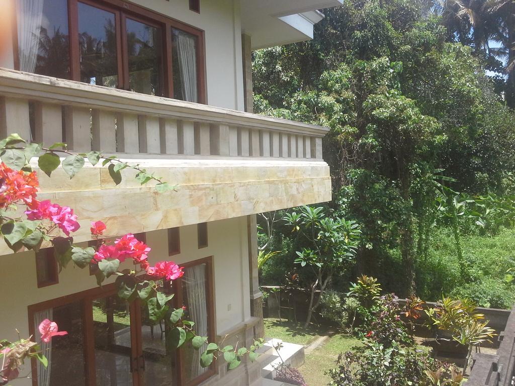 Dewi Ayu Accomodation อูบุด ภายนอก รูปภาพ
