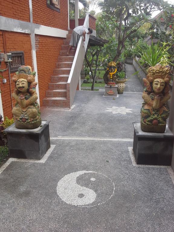 Dewi Ayu Accomodation อูบุด ภายนอก รูปภาพ