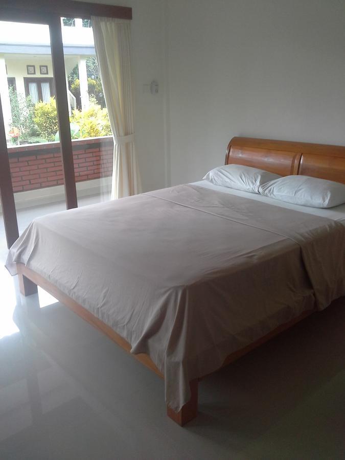 Dewi Ayu Accomodation Hotel อูบุด ภายนอก รูปภาพ